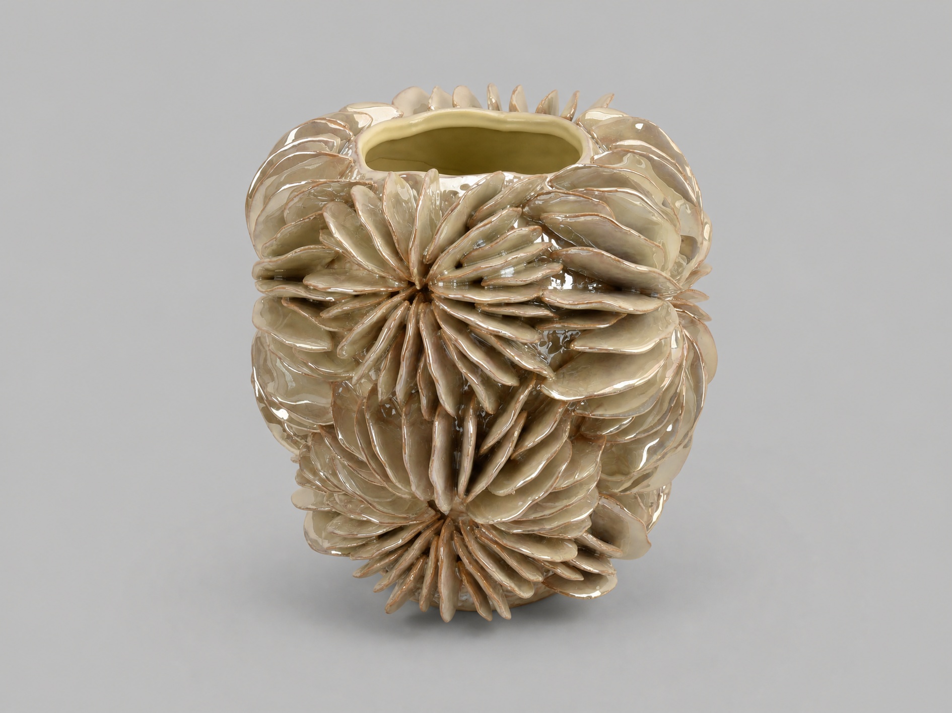 Ceramic vase, 25 x 23 x H25 cm, beige