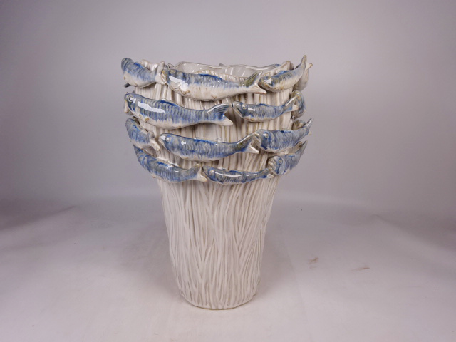 Ceramic vase with fish ornament, Ø31 x H40.5 cm, blue