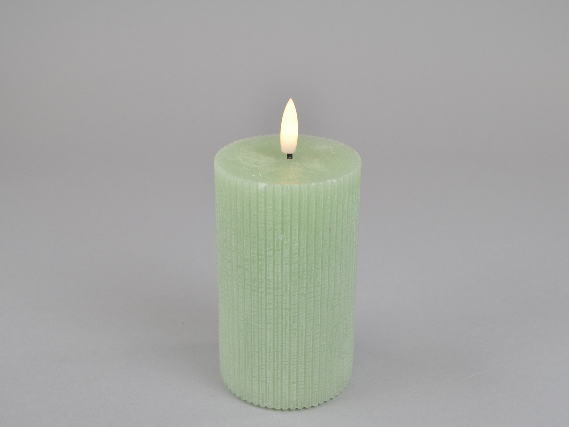 LED candle groove, light green, D7xH12cm