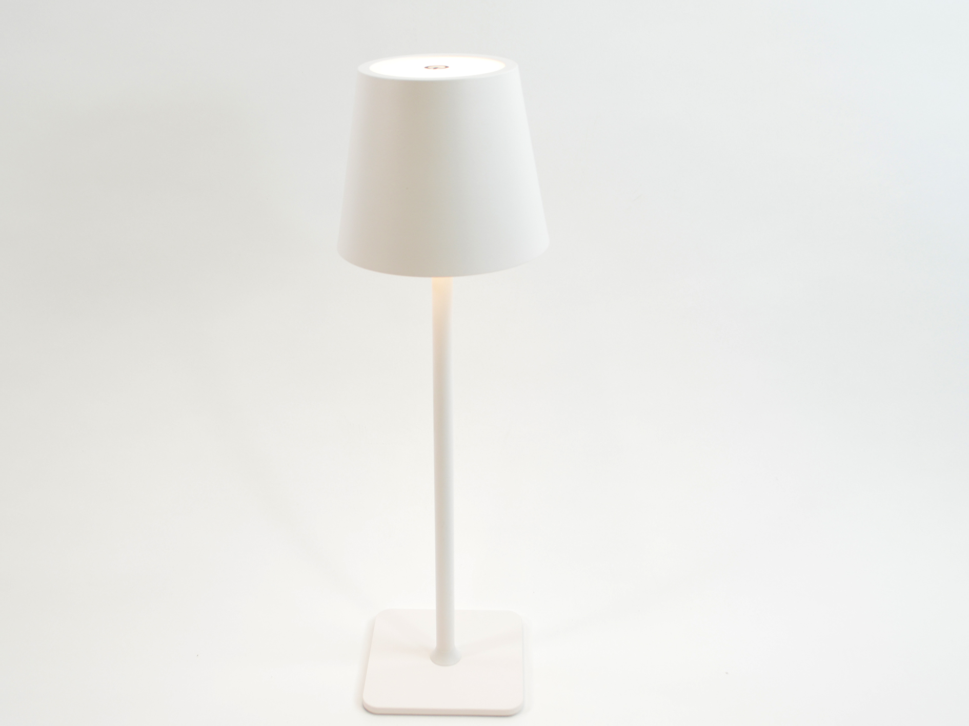 LED floor lamp, battery, USB charging cable, 10x10x38cm, white
