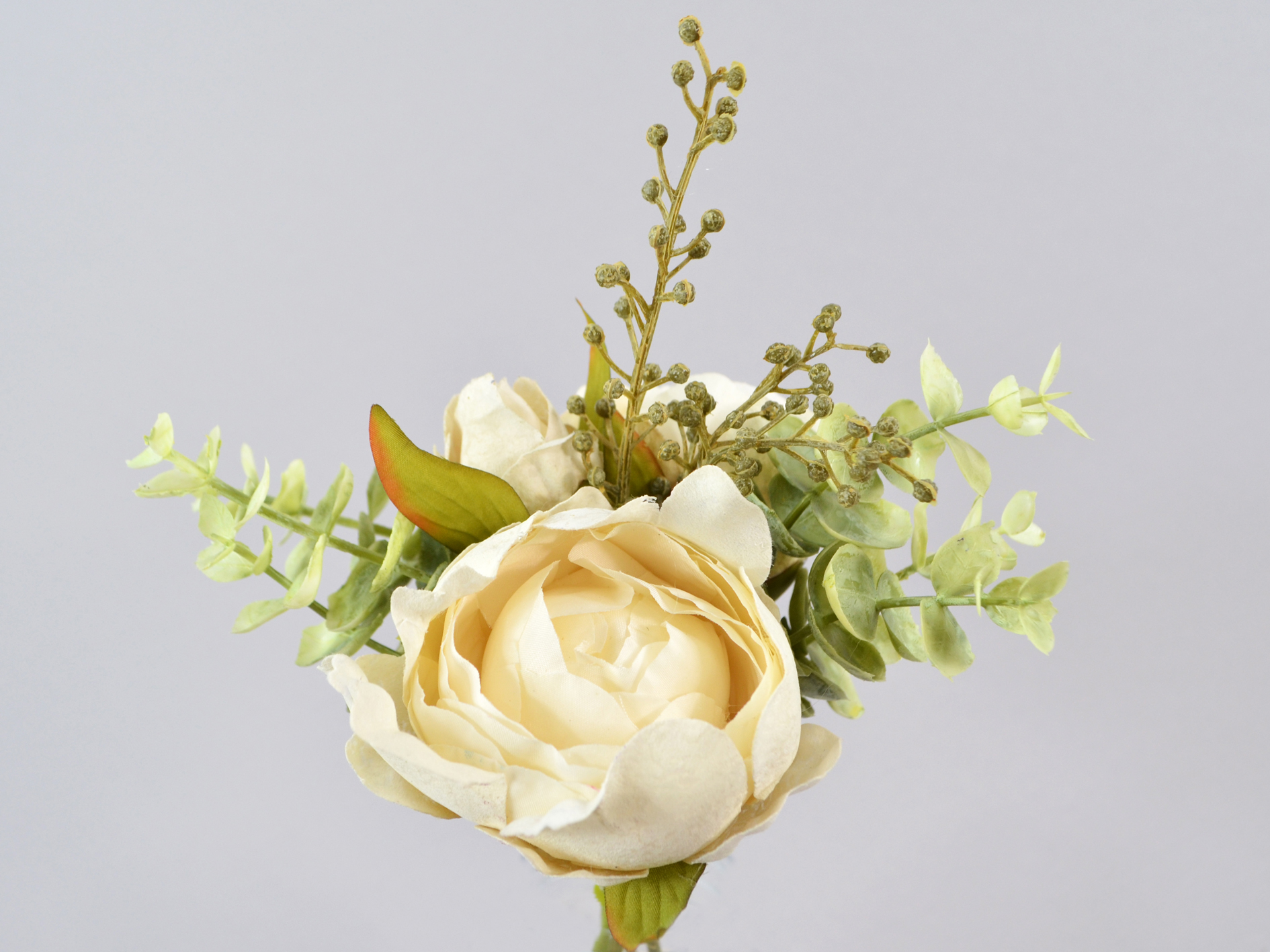 Peonies and eucalyptus bouquet x6, 24cm, cream